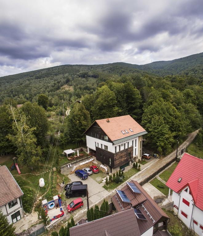 Franzdorf Alpin Hotel Valiug Luaran gambar